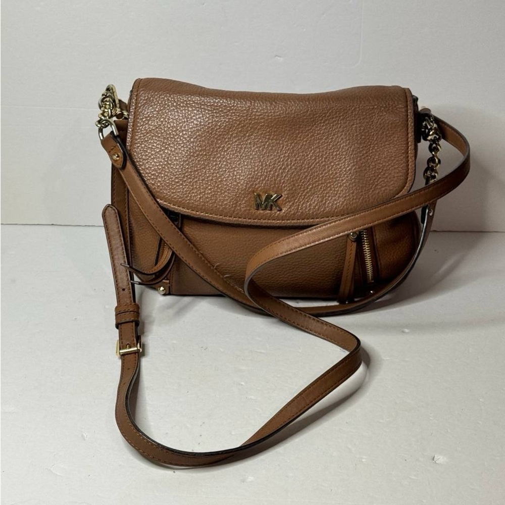 MICHAEL KORS EVIE SHOULDER CROSSBODY BAG